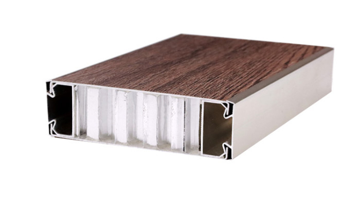 做公共衛(wèi)生間隔斷什么板材更受歡迎